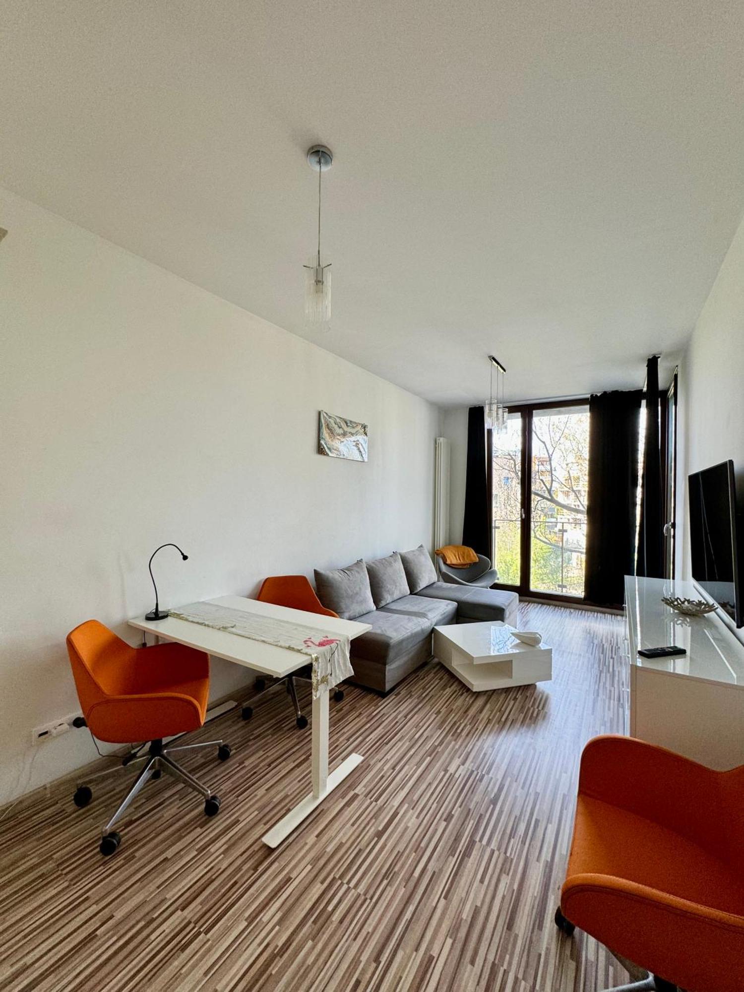 Apartamento Two Triton Park Varsovia