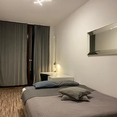 Two Rooms Apartment Triton Park Warschau Exterior foto
