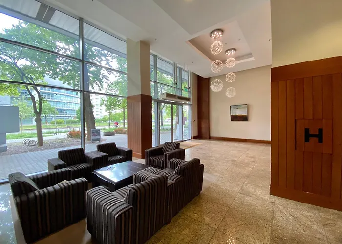Two Rooms Apartment Triton Park