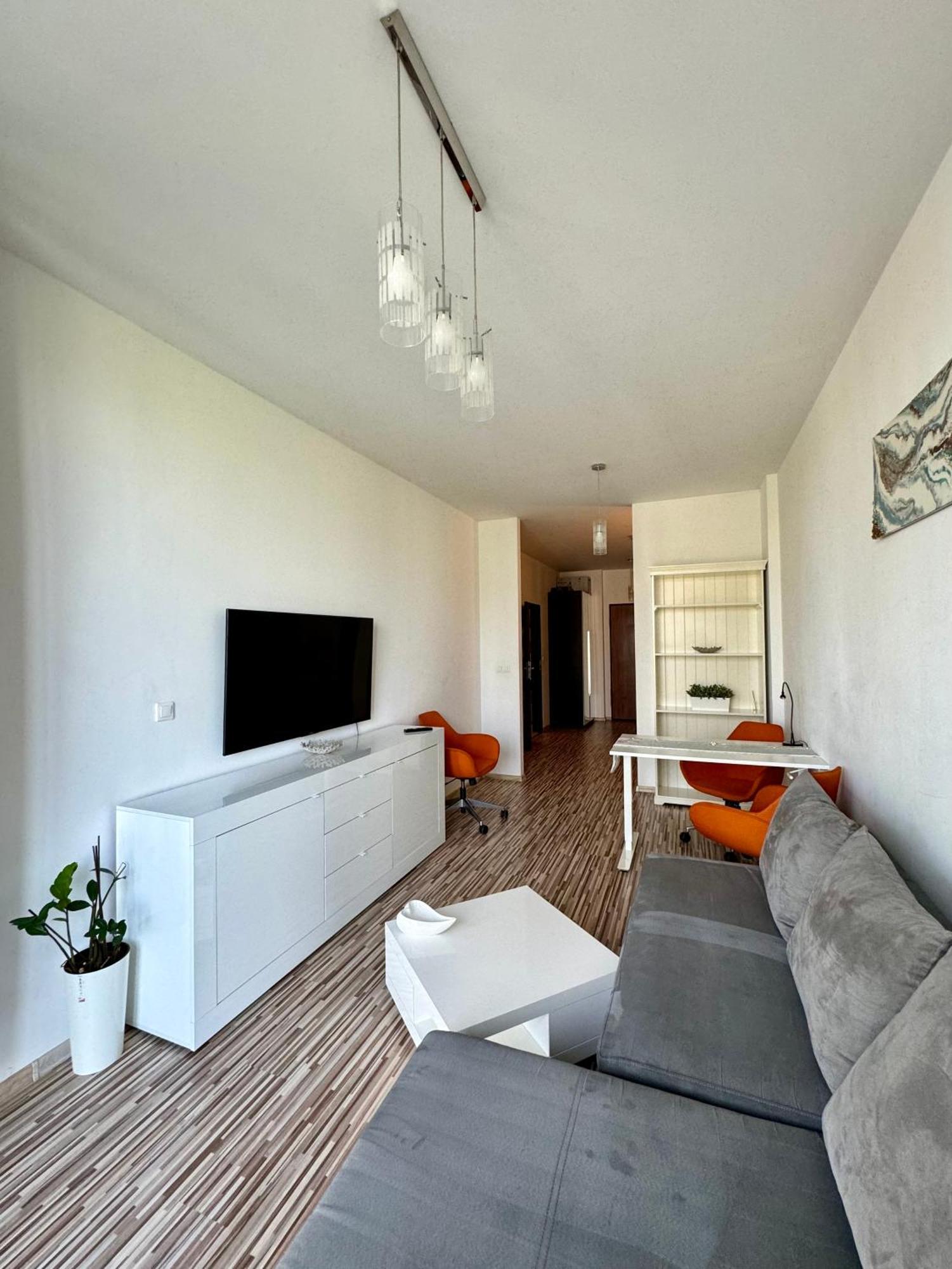 Two Triton Park Apartament Warszawa